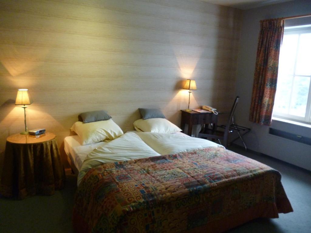 Chalet Sur Lesse Maissin Room photo